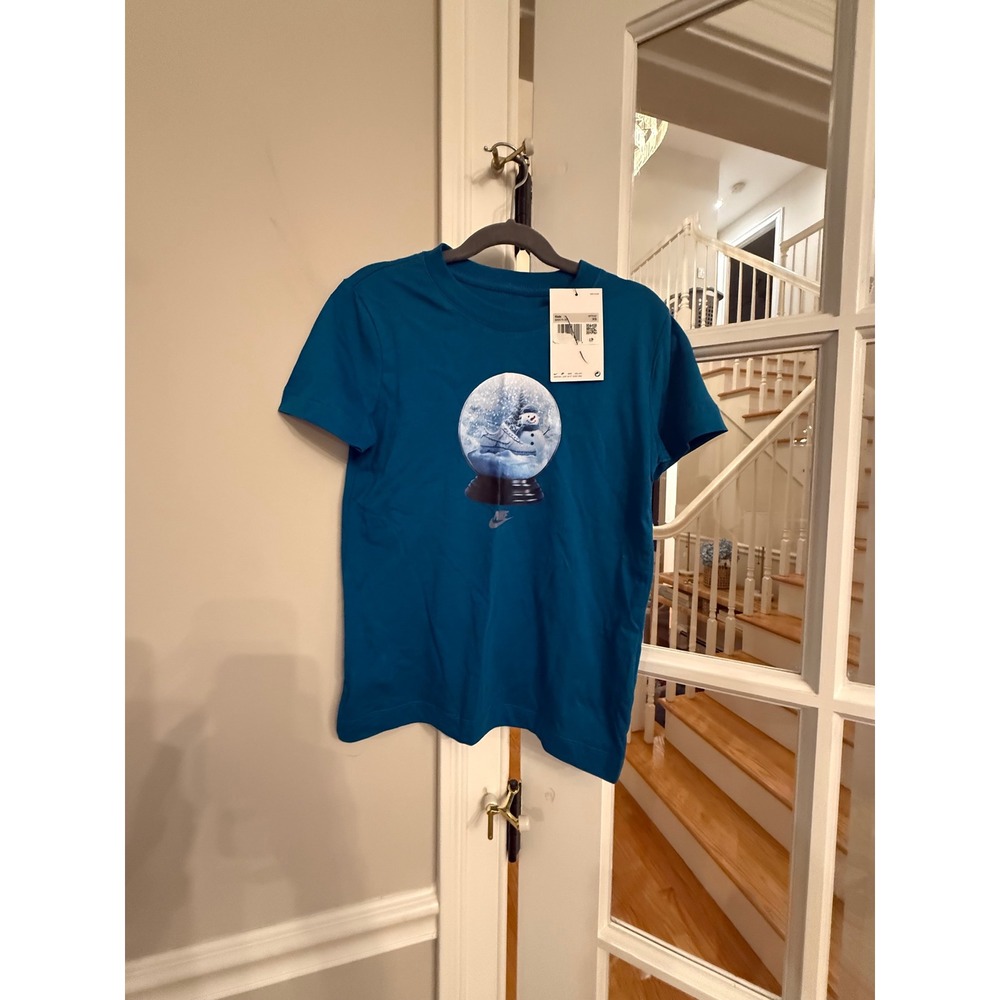 Nike Kids Teal Blue Snow Globe Snowman Graphic T-Shirt XS